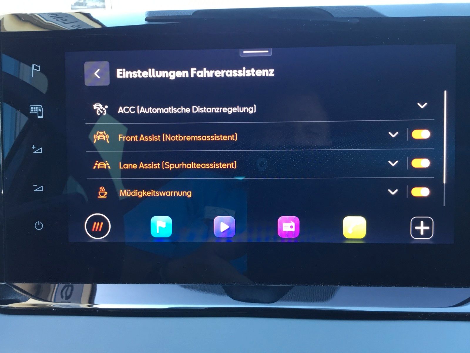 Fahrzeugabbildung SEAT Ibiza 1.0TSI Style DSG+ACC+16"+Navi+LED+FullLink