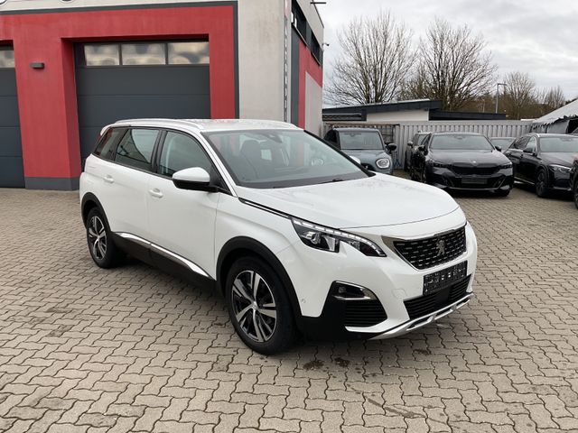 Peugeot 5008 Allure Navi el.Sitze LED