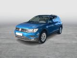Volkswagen Tiguan 1.5 TSI Comfortline AHK+elektr.Heckkla. - mit Benzin-Antrieb: Blau, Elektrische Wegfahrsperre, mit Klimaanlage, Elektr