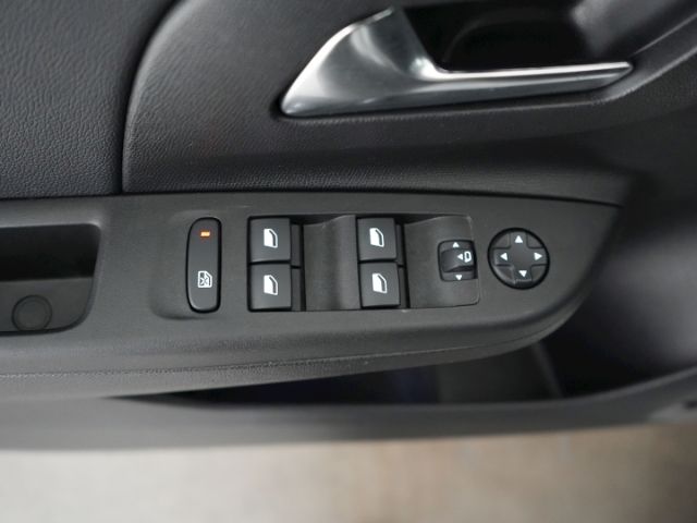 Corsa F ELEGANCE+RÜCKFAHRKAMERA+LED-SCHEINWERFER