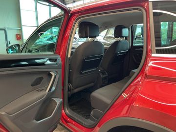 MYAUTOCENTER – Gebraucht- und Jahreswagen mit Werkstattservice in Pfaffenhofen Volkswagen Tiguan Sound BMTStart-Stopp 4Motion *AHK*Klima*