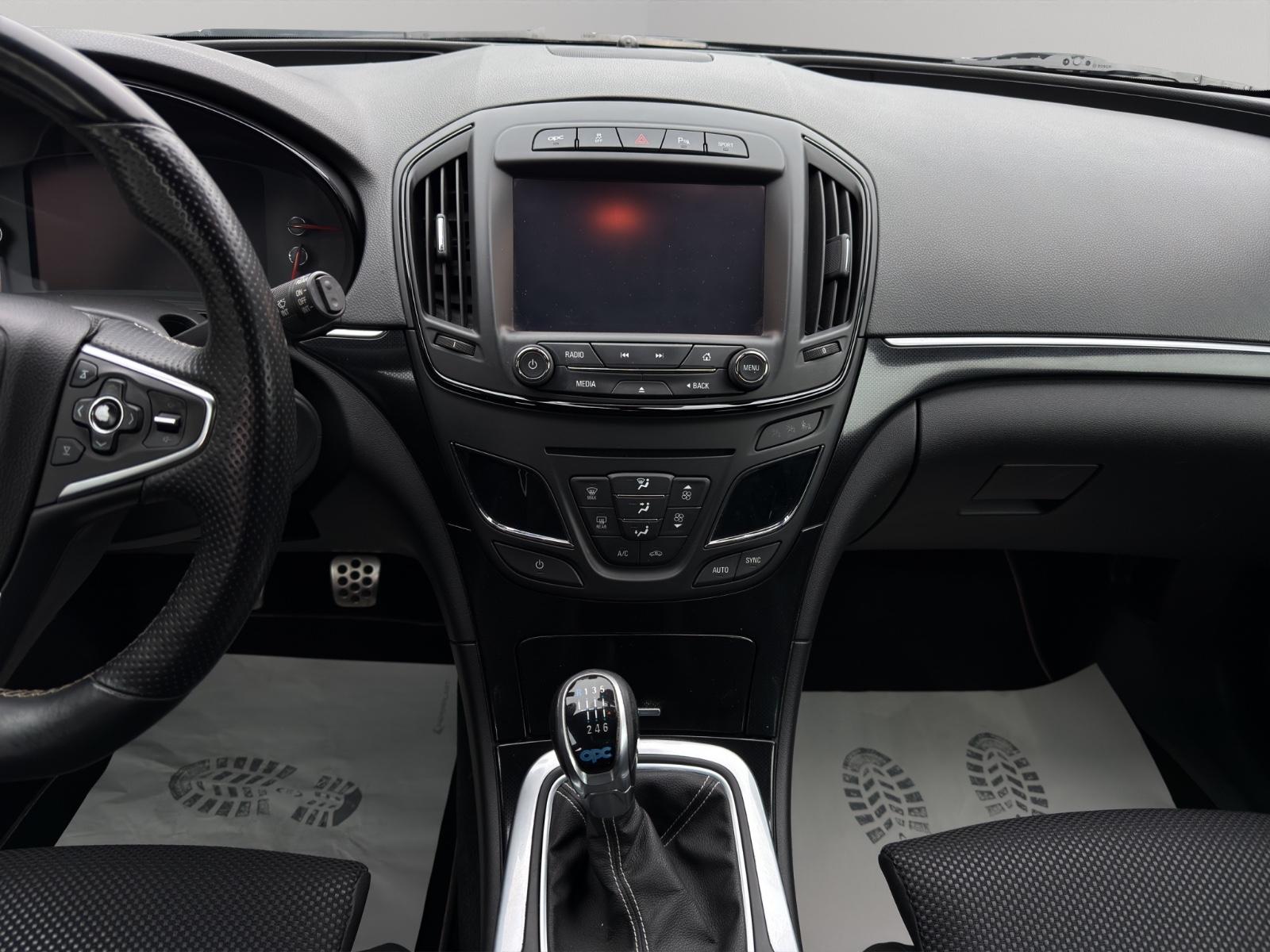 Opel Insignia OPC 4x4 | RECARO LEDER 1HAND NAVI