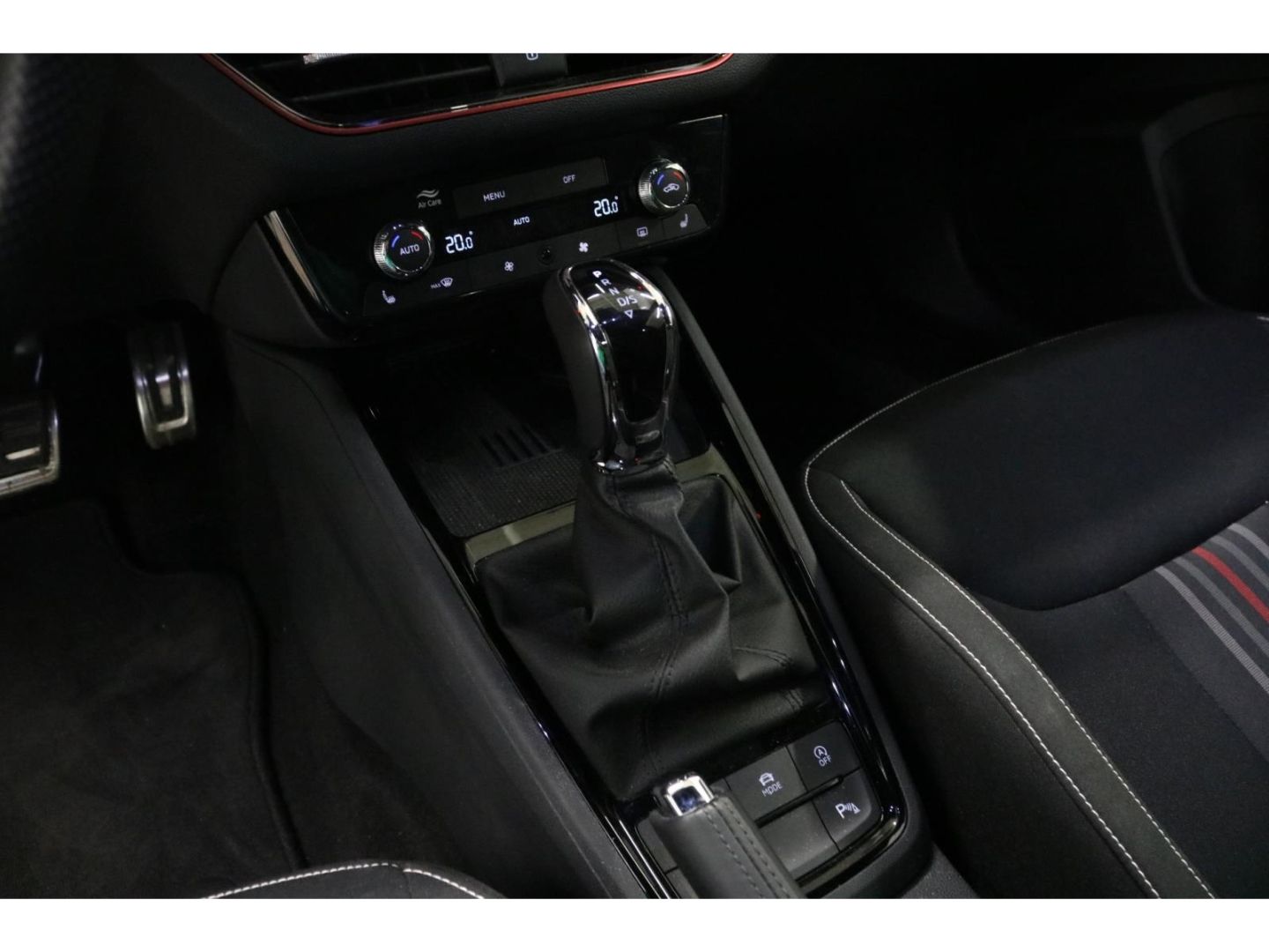 Fahrzeugabbildung SKODA Kamiq Monte Carlo Automatik Panoramadach
