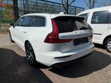 Volvo V60 Kombi Pro Plug-In Hybrid AWD Pano/RFK/Standh - gebrauchte Volvo V60 aus dem Jahr 2020