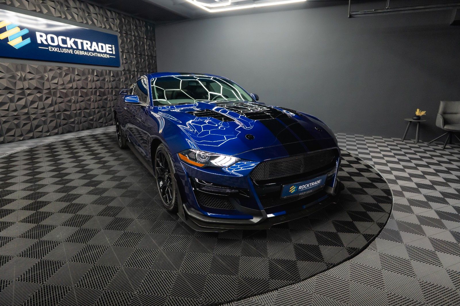 Fahrzeugabbildung Ford Mustang Shelby GT 500 Coupe Performance PREMIUM