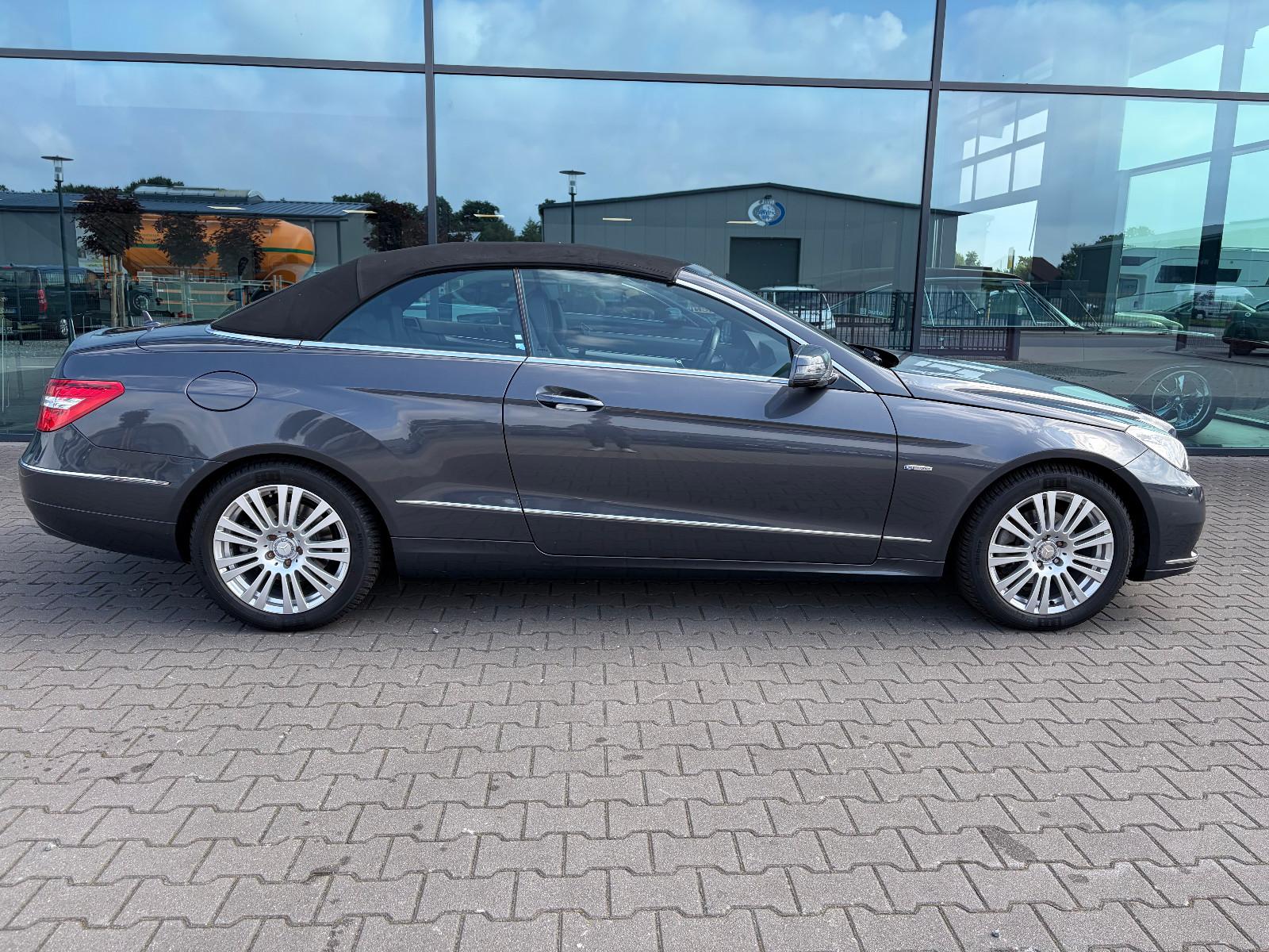 Mercedes-Benz E 200 CGI Cabrio Avantgarde Navi Leder Airscarf