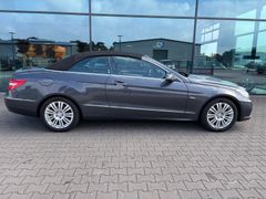 Fahrzeugabbildung Mercedes-Benz E 200 CGI Cabrio Avantgarde Navi Leder Airscarf