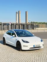 Tesla Model 3 Performance Neue Batterie & Felgen - Tesla Model 3 in Berlin