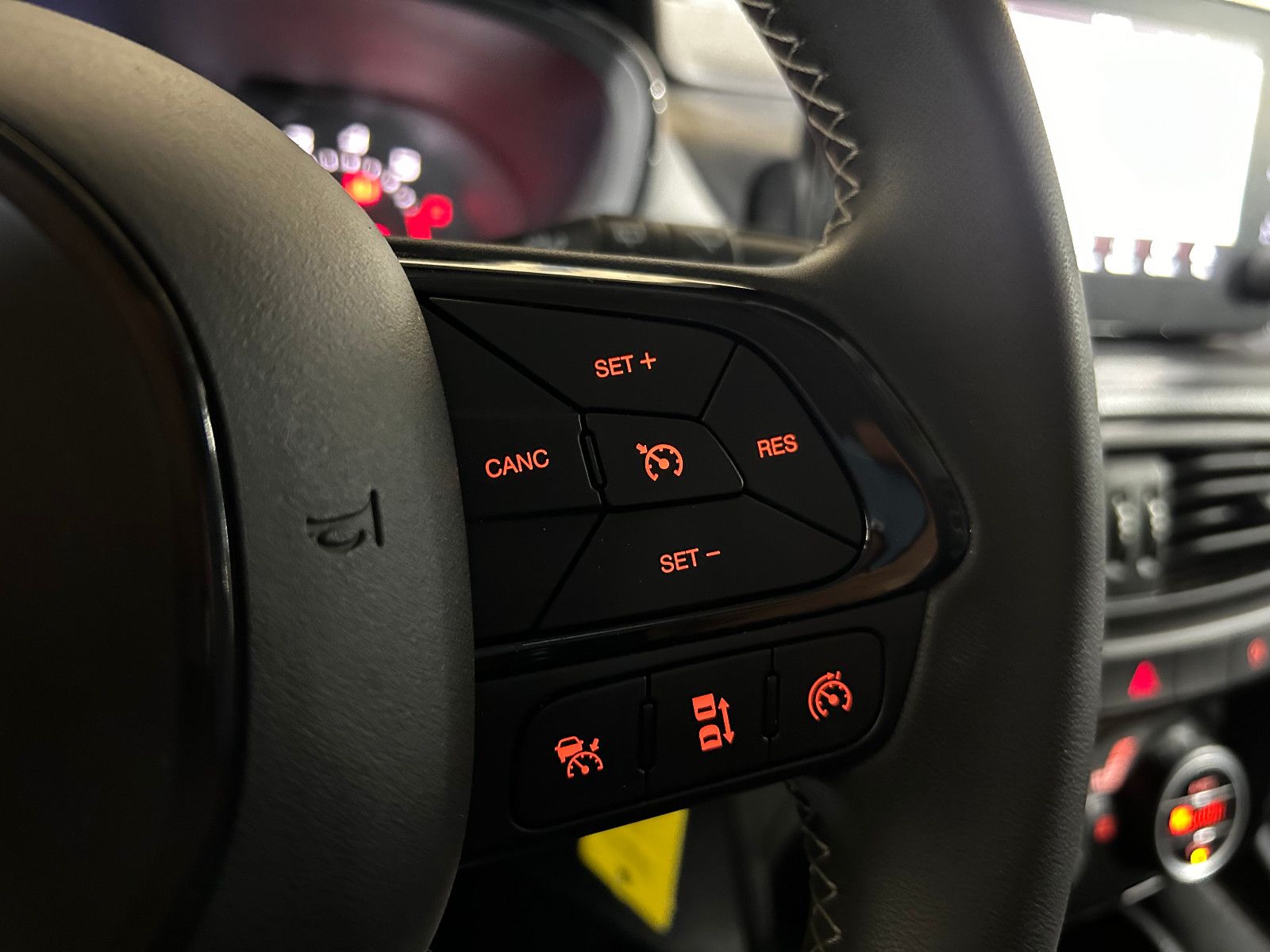 Fahrzeugabbildung Fiat Tipo S-Design/KAMERA/NAVI/ACC/SHZ/KLIMA