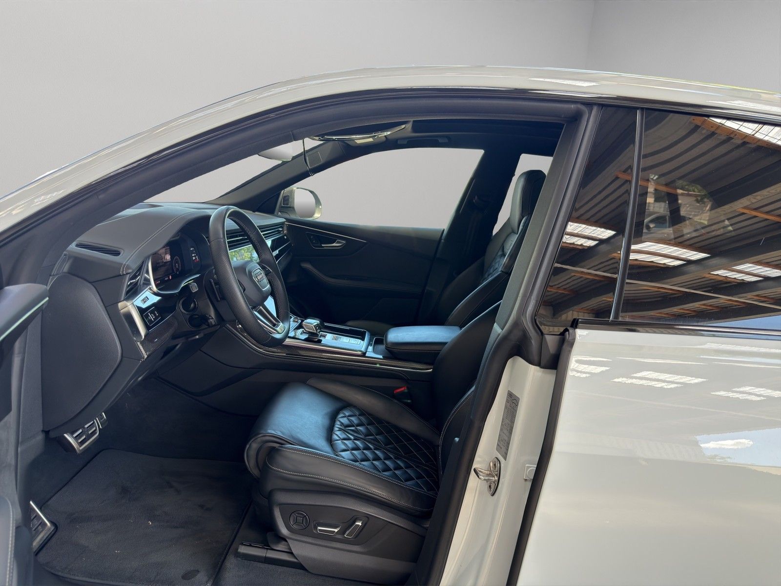Audi Q8 50 TDI quattro competition plus B&O Standh. foto 9