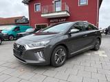 Hyundai IONIQ  TREND Facelift Plug-In Hybrid - Hyundai IONIQ Trend mit Hybrid-Antrieb (Benzin/Elektro)