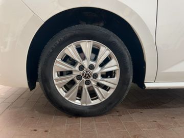 Volkswagen T7 Multivan - 11