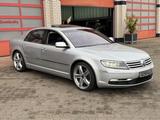 Volkswagen PHAETON 4.2 V8 5-SITZER 4MOTION - Volkswagen: Phäton