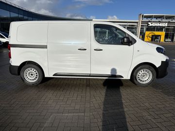 Fotografie des Opel Vivaro 1.5 Diesel 120 M S&S AHK Winter