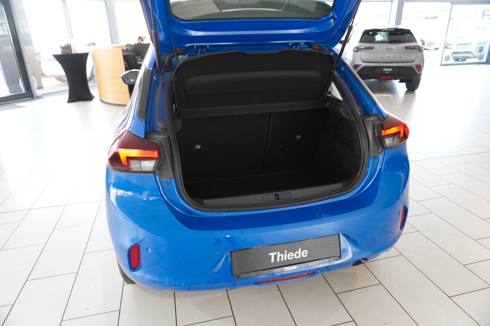 Fahrzeugabbildung Opel Corsa F 1.2 EDITION NAVI/LED/TEMP/PDC/SPORT/DAB+