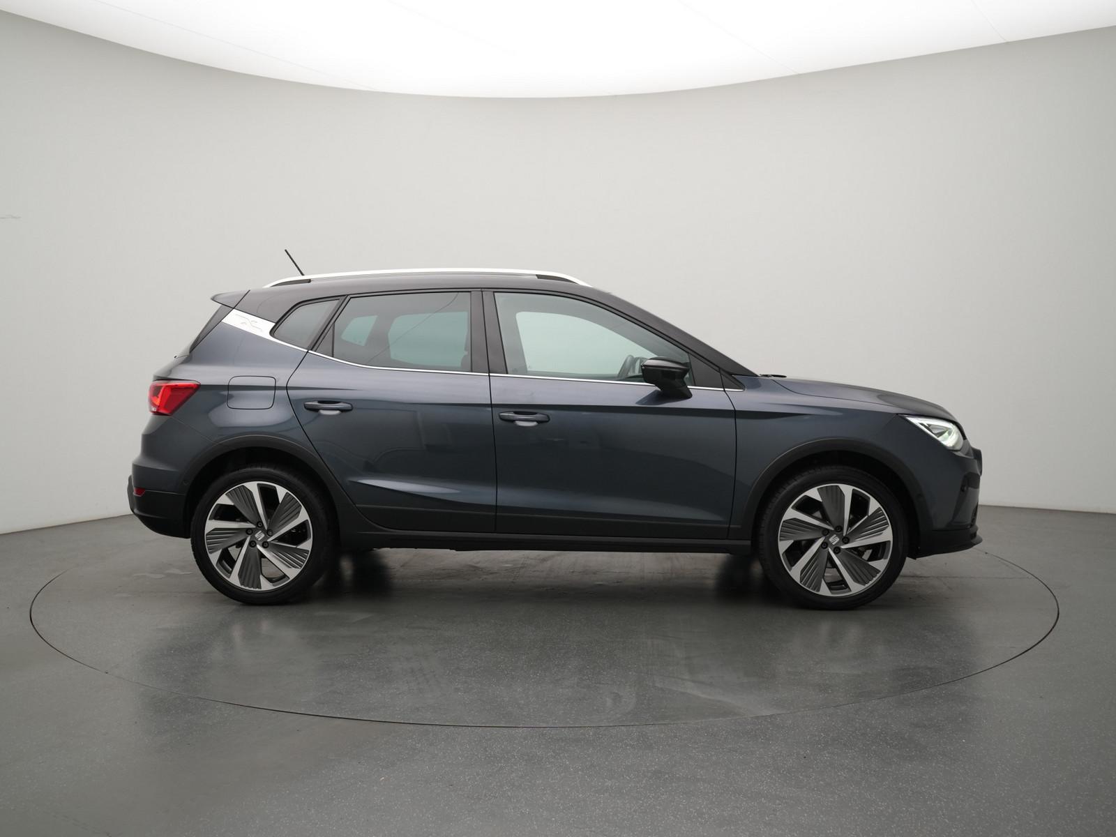 Seat Arona FR DSG KEYLESS PDC KAM ACC NAVI LED VIRT