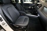 Mercedes-Benz B 200 AHK+TOTWINKEL+DISTRONIC+KAMERA+LED+17 ZOLL - mit Benzin-Antrieb: Weiß, Van