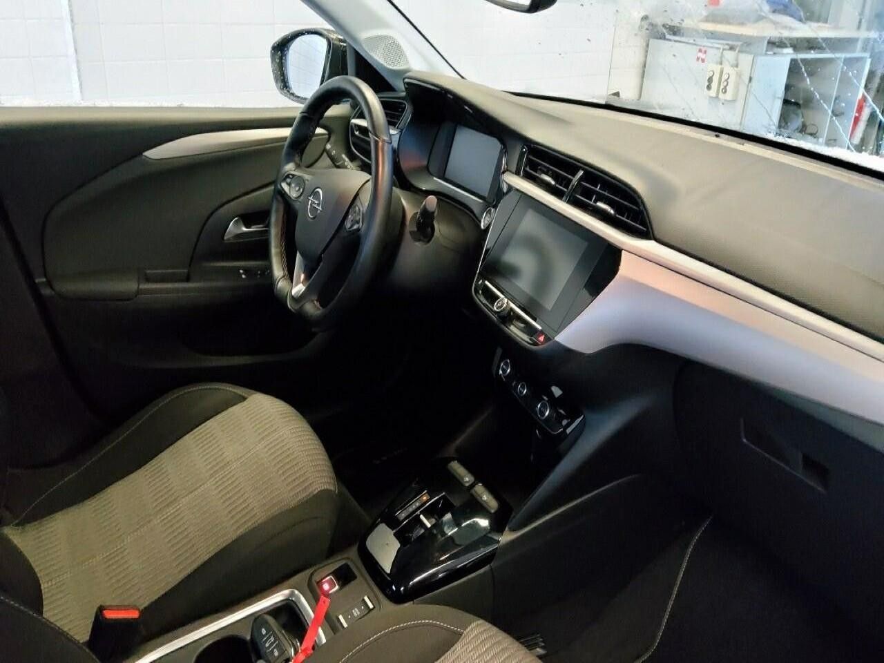 Fahrzeugabbildung Opel Corsa-e F EDITION 7KW NAVI/KAMERA/SHZ/VIRT./DAB+