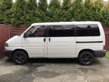 Volkswagen T4 Caravelle 1.9 TD Rollstuhl-/ Motorradgerecht