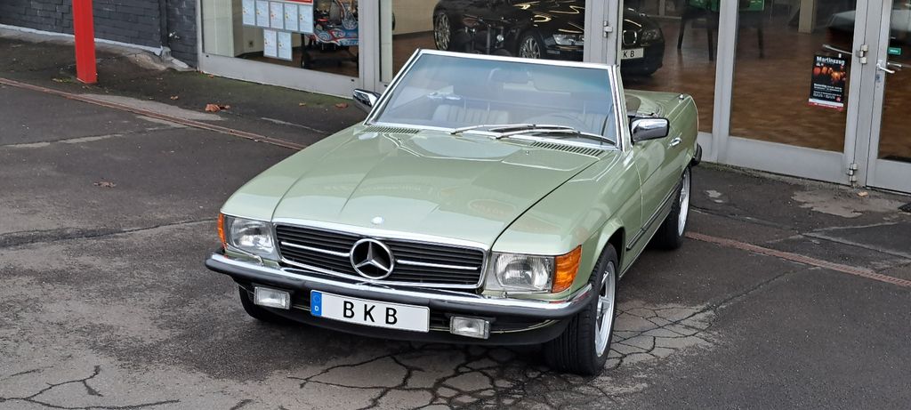 Mercedes-Benz 280