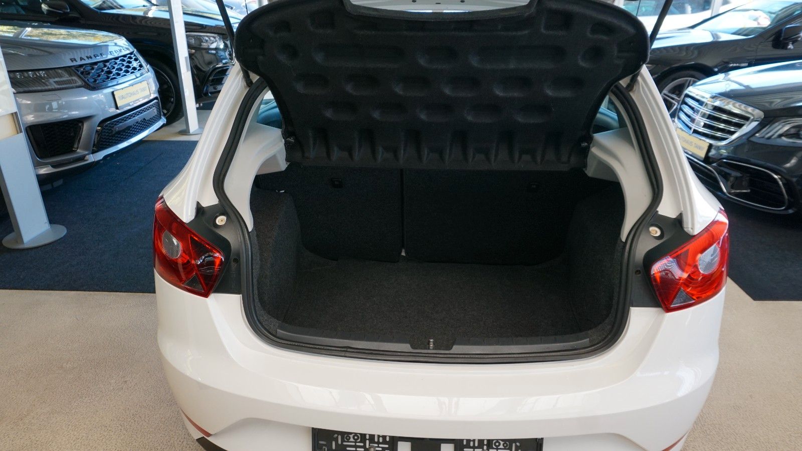 Fahrzeugabbildung SEAT Ibiza 1.4 Reference