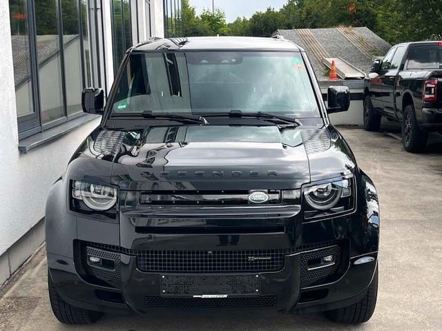 Land Rover Defender 90 X-Dynamic SE