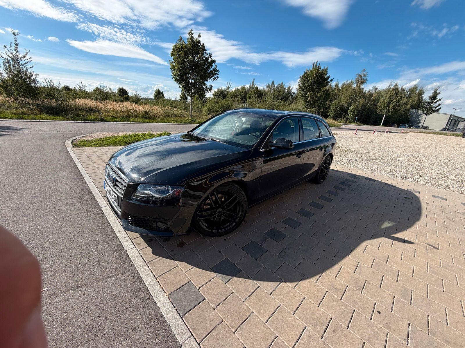 Audi A4 2009 — photo 6