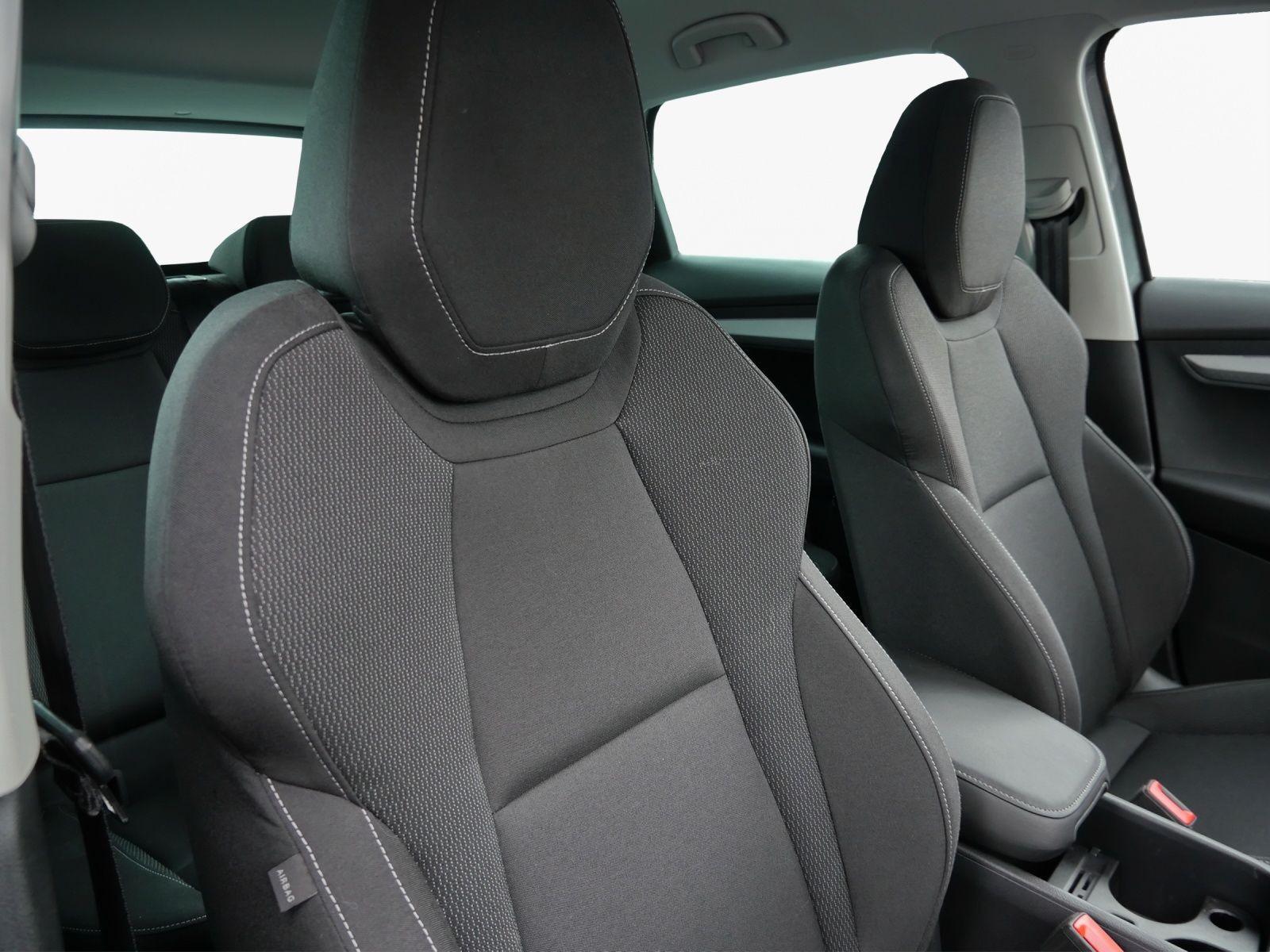 Skoda Karoq Selection 2.0 TDI Matrix*AHK*RFK*Virtual*, миниатюра 10