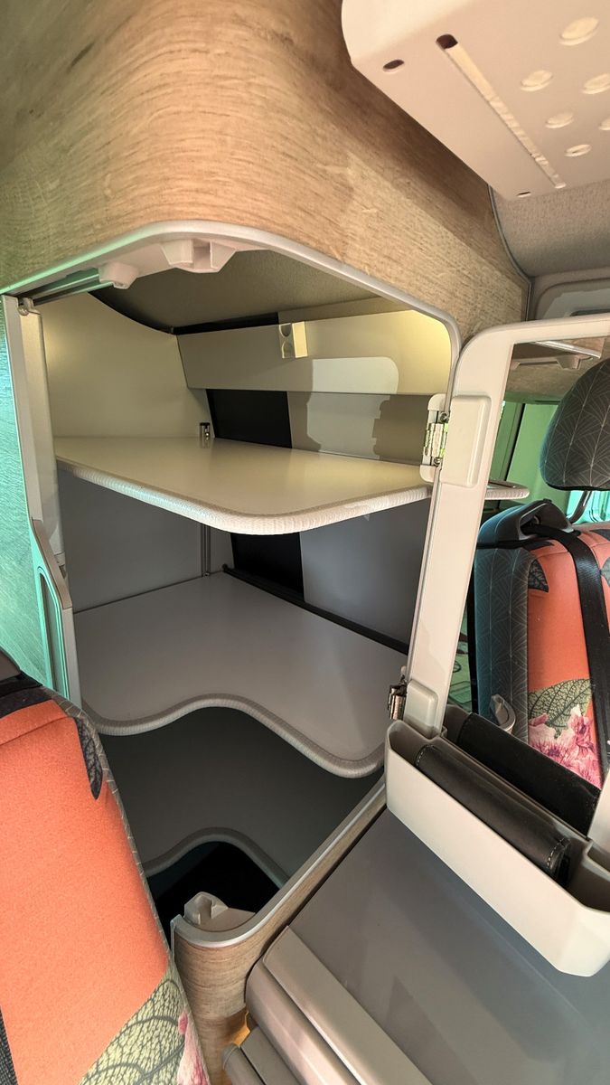 Fahrzeugabbildung Volkswagen T6.1  California