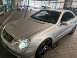 Mercedes-Benz Mercedes CLK 500 - gebrauchte Mercedes-Benz CLK 500 aus dem Jahr 2002