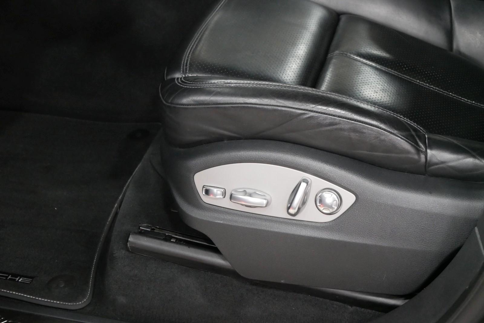 Porsche Cayenne Diesel Platinum Edition KAMERA PANO BOSE