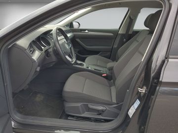 Volkswagen Passat Variant - 11