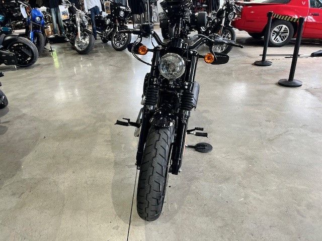 Fahrzeugabbildung Harley-Davidson XL2 Forty Eight 1200 mit Jekill&Hyde Auspuff