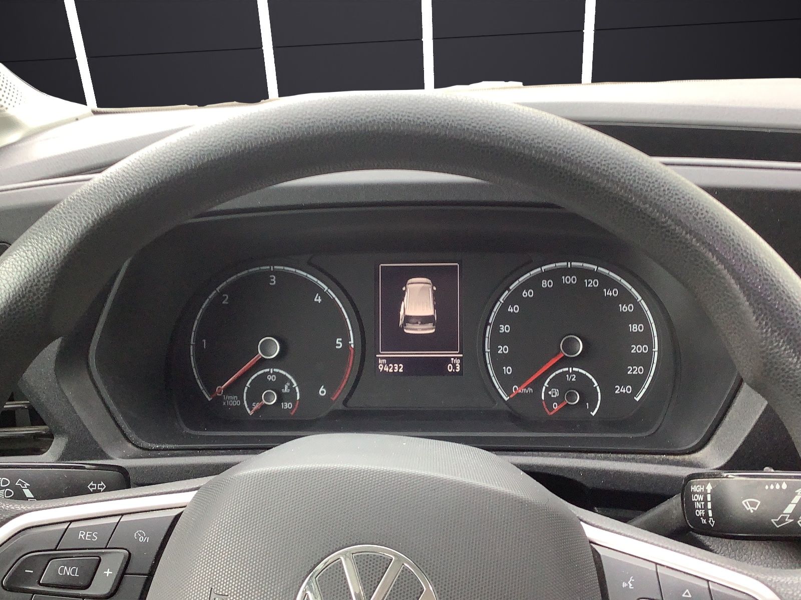 Fahrzeugabbildung Volkswagen Caddy Kombi TDI LED Climatronic GRA PDC