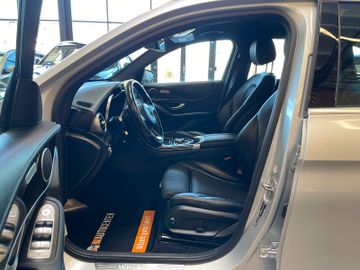 Mercedes-Benz GLC 250 4Matic *LED*AHK*KAMERA*NAVI*SHZ*TEMPOMAT