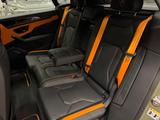 Lamborghini URUS SE B&O 3D CARBON PANO CARBON MATT MY2026 - Lamborghini mit Hybrid-Antrieb