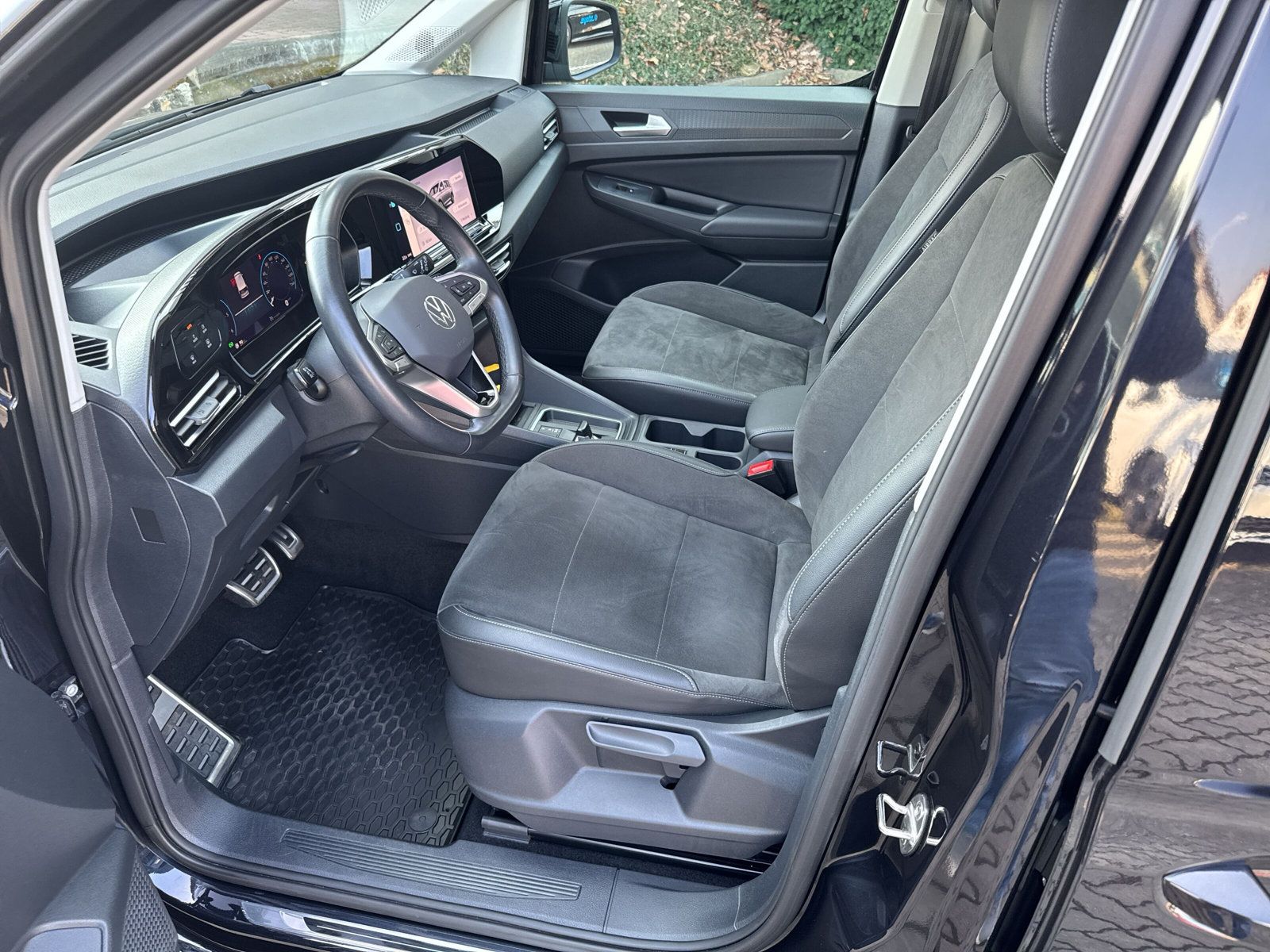 Caddy Style TDI DSG Navi ROLLSTUHLKRAN Style