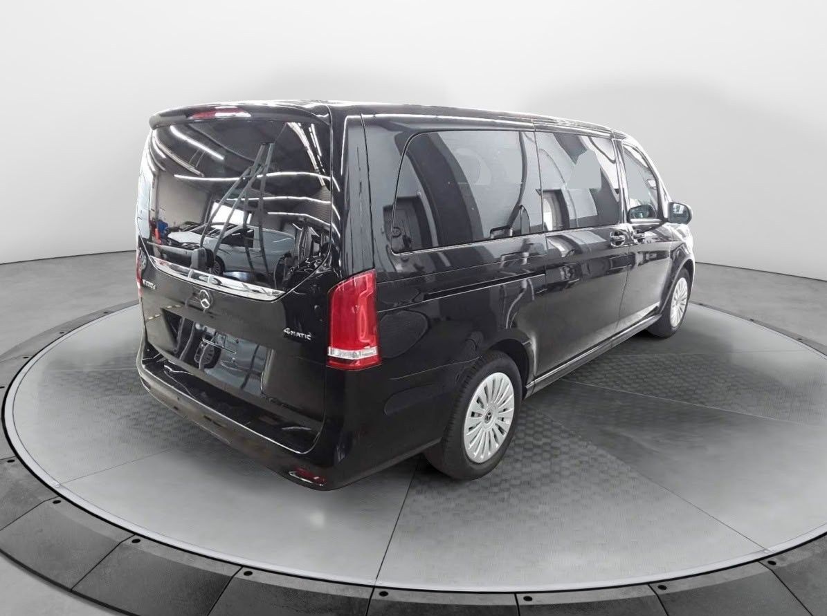 Fahrzeugabbildung Mercedes-Benz V 220 d 4MATIC EDITION AMG AIRMATIC elektr Türen