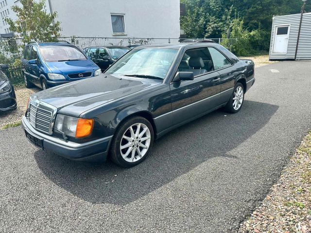 Mercedes-Benz ZWeite Hand **  AIte Brief  *** TUV  6 /2025*