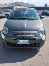 Fiat 500 1.0 Hybrid Rockstar - Fiat 500 ROCKSTAR mit Hybrid-Antrieb (Benzin/Elektro)