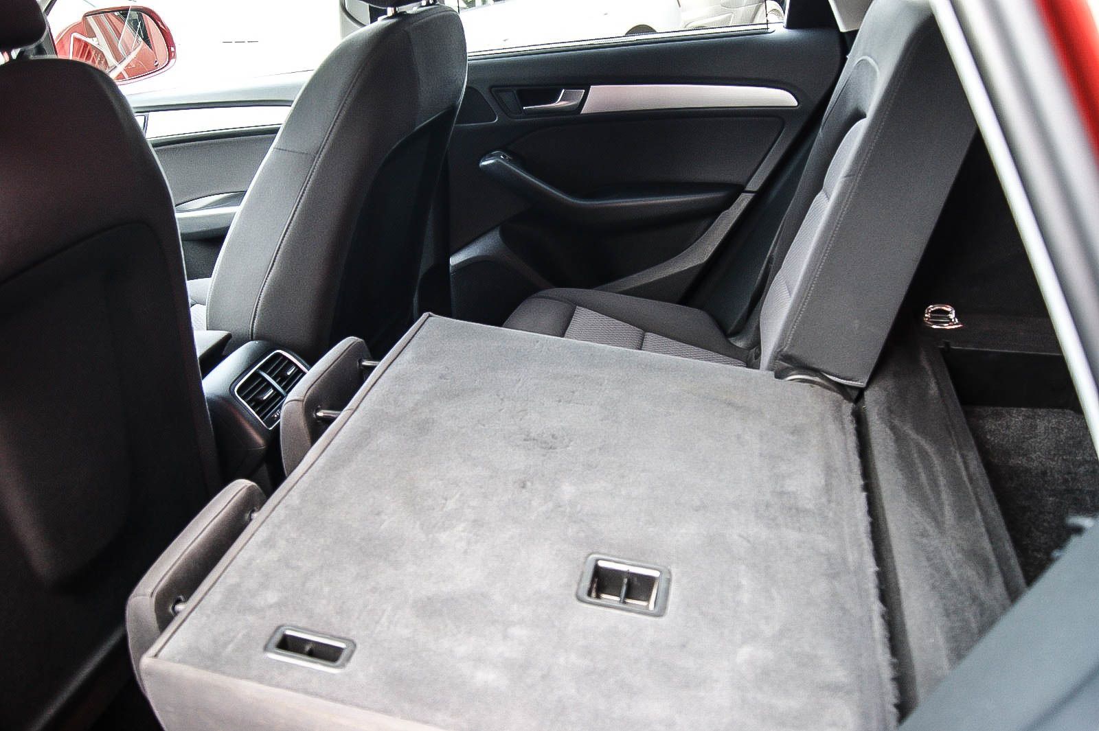 Fahrzeugabbildung Audi Q5 2.0 TFSI quattro Offroad XENON ANHÄNGERKUPPLG