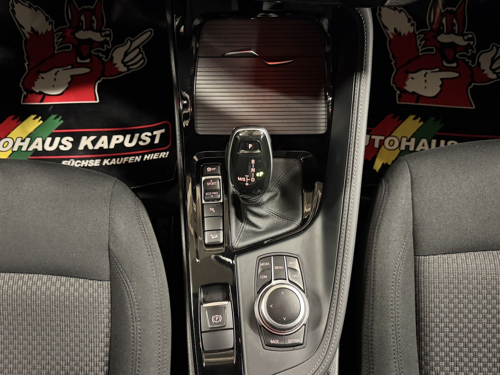 Fahrzeugabbildung BMW X2 xDrive 20i /LED/Navi/Ahk/VZE/Park-Ass