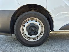 Fahrzeugabbildung Trafic Kasten L1H1 3,0t Komfort 2.0 dCi 145 ENER