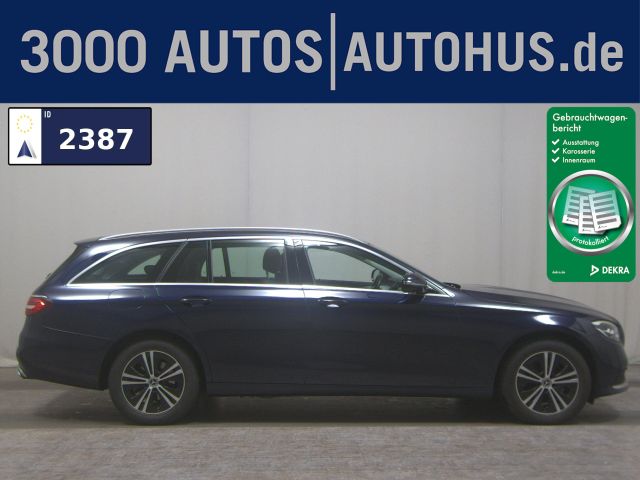 MERCEDES-BENZ E 220 T d 4M Avantgarde Leder Navi Widescr. RFK
