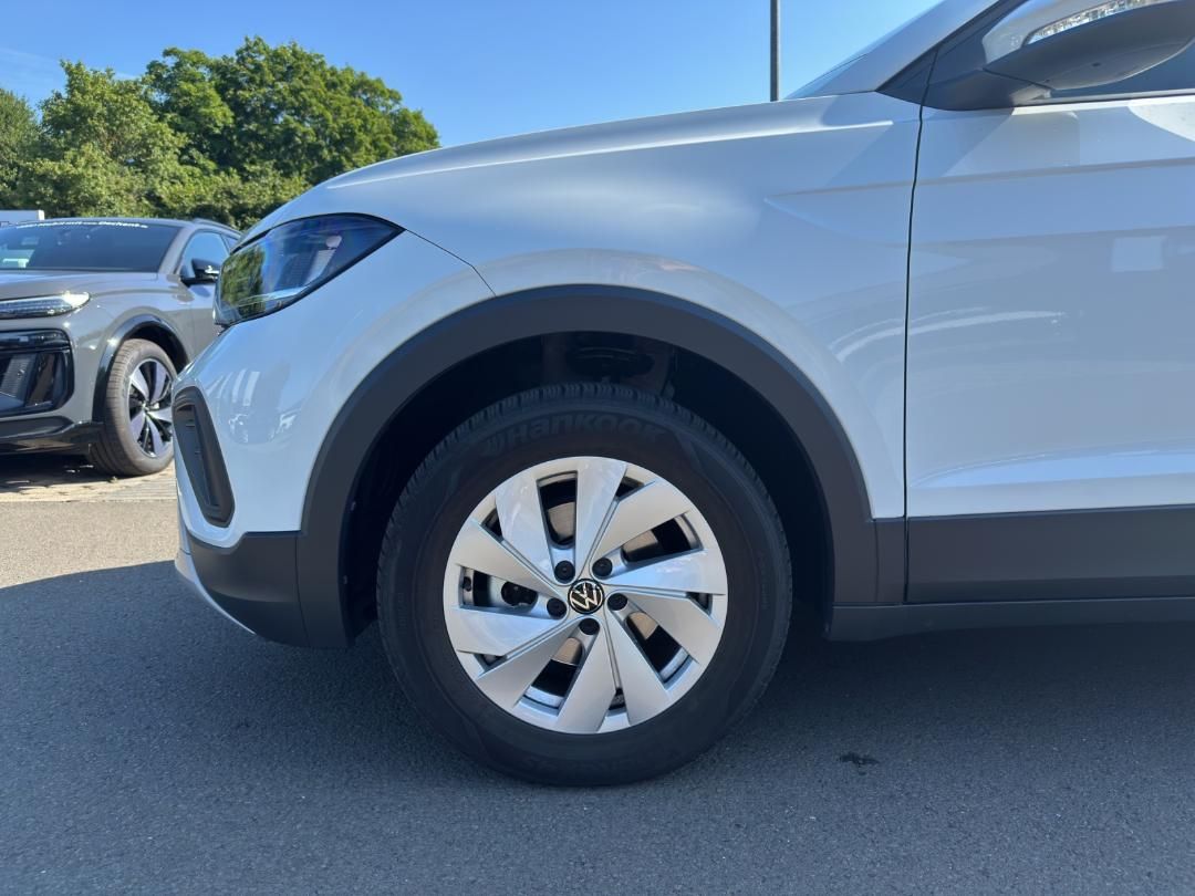Fahrzeugabbildung Volkswagen T-Cross Life 1.0 TSI Life 70KW 5-Gang,Navi,GJR,