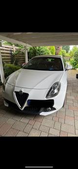 Alfa Romeo Giulietta Automatik  Gepflegt ... - Alfa Romeo Giulietta in Hamburg