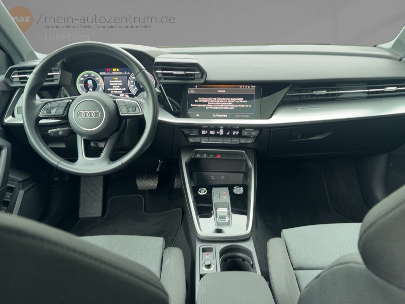 Fahrzeugabbildung Audi A3 Sportback 45 1.4 TFSI e S line Alu LED Pano.