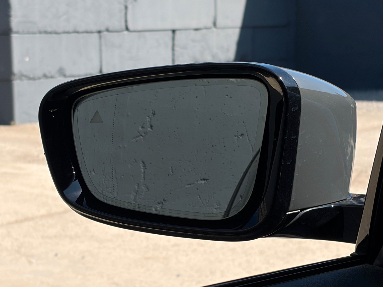 Fahrzeugabbildung BMW 320e Touring M Sport Aero Laser Akustik HUD H&K