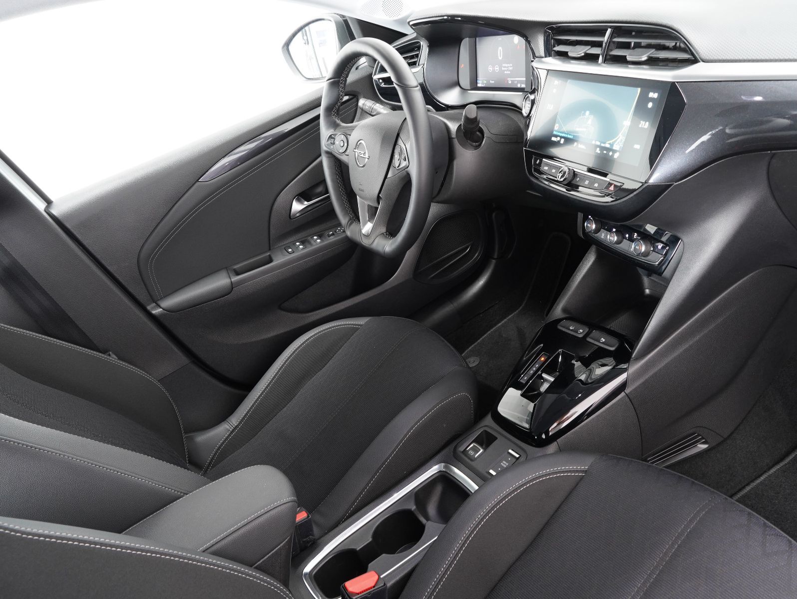 Fahrzeugabbildung Opel Corsa F e Elegance PDC/LED/NAVI/ACC/SOH