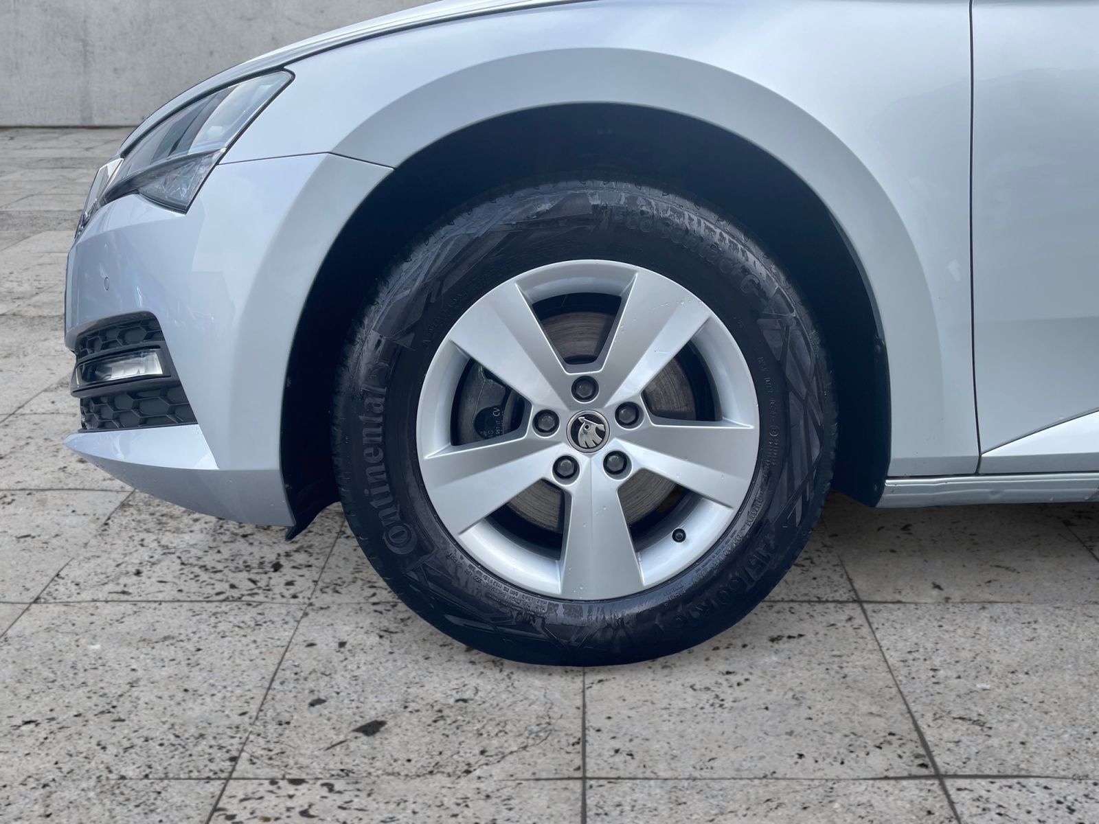 Skoda Superb - Bild 8